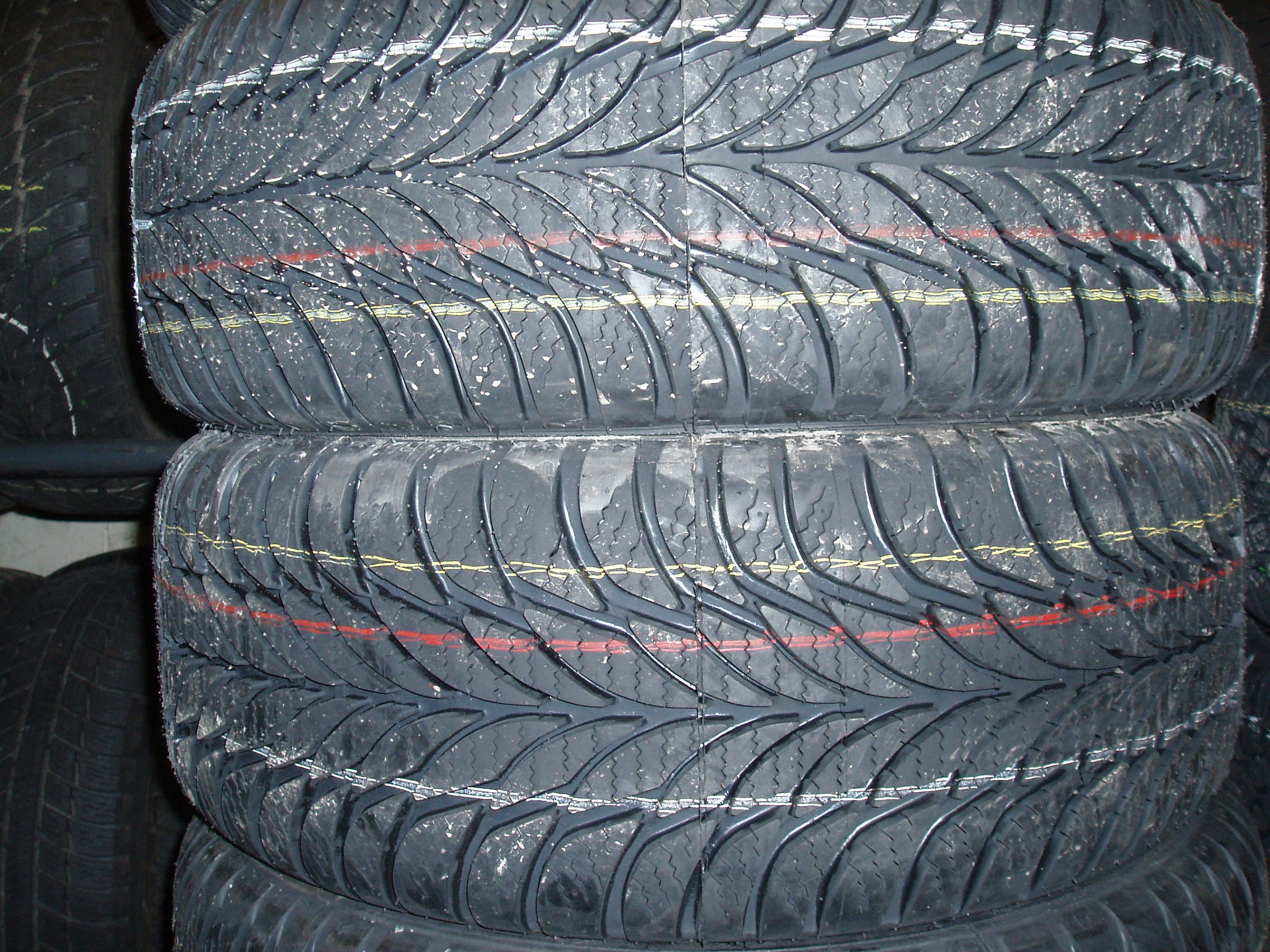 Download this Cheap Winter Tyres picture