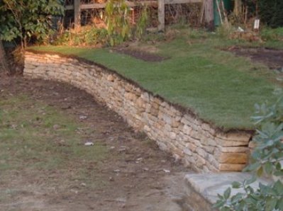 Stone Masons Available