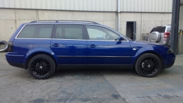Automobiliu dazymas Ashbourne