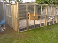 Dog Runs / Kennels Made To Measure