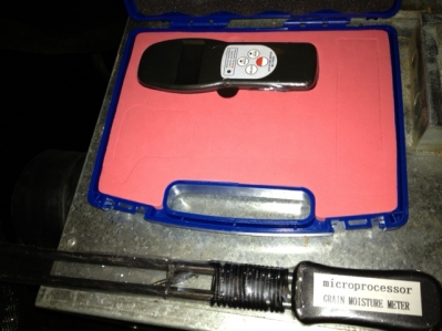 Moisture meter