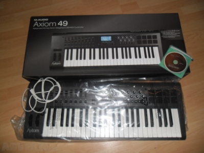 M-Audio Axiom 49 keyboard
