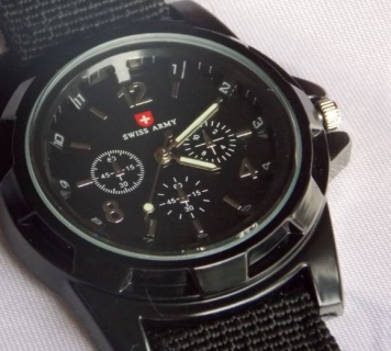 Luxury Analog Swiss Army Military Style Wrist Watch