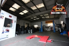 Tyre fit and balance Puncture repair
