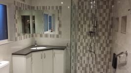 Walk in shower and wet room bathroom installations in Dublin