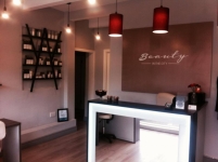 Lookinf for Beauty Therapist
