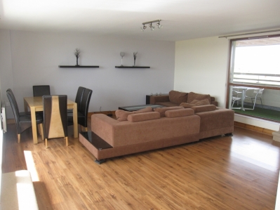 Immaculate two-bed top floor apartment. Situated close to all local amenities including Superquinn shopping