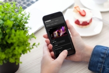 How to stream live to social media with low bandwidth?