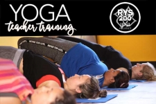 100 Hour Yoga Teacher Training in Rishikesh India
